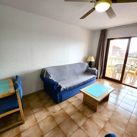Los Cristianos Apartment With Sea Views C118